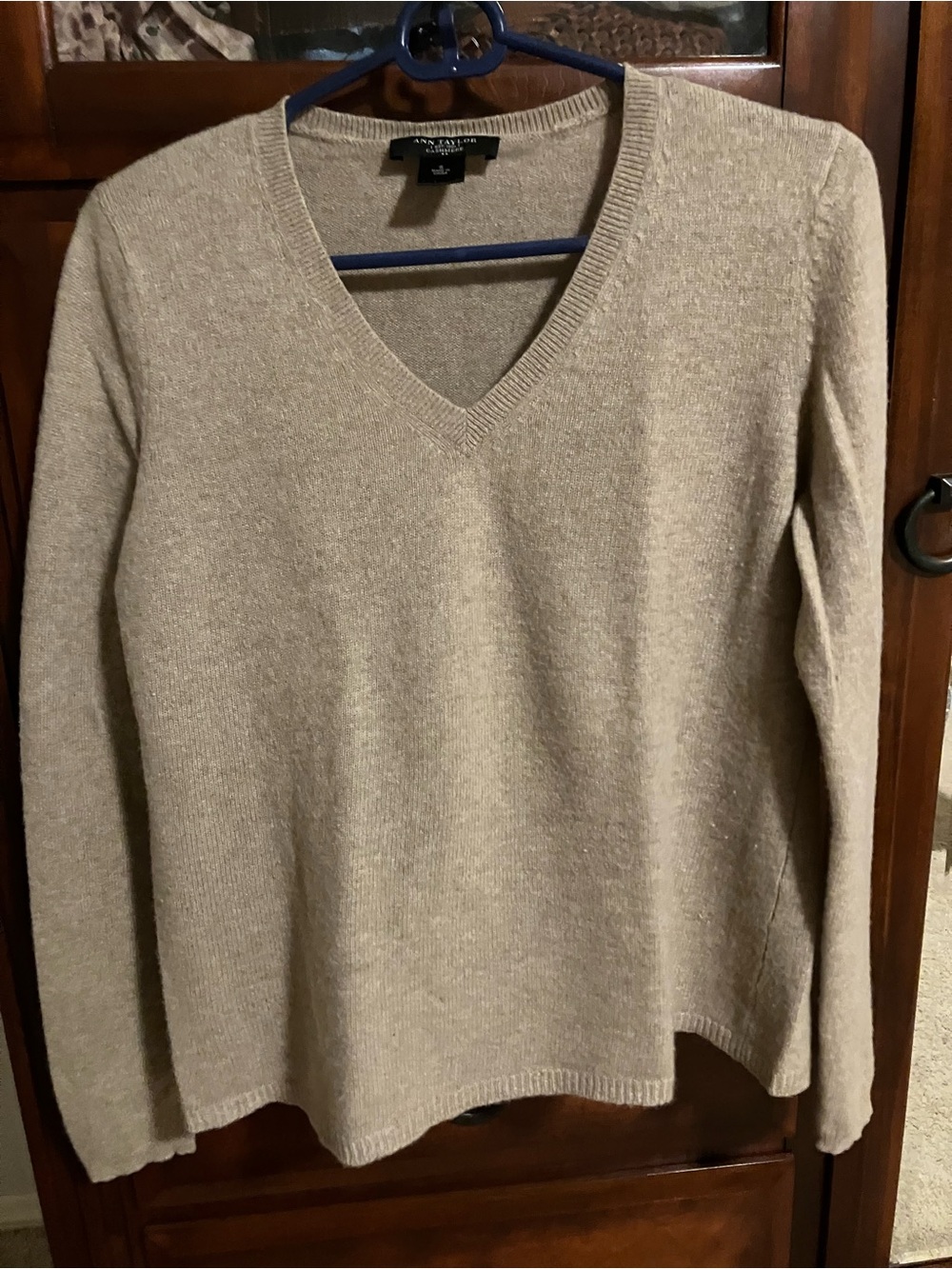 Ann Taylor Beige V-Neck Sweater Cashmere